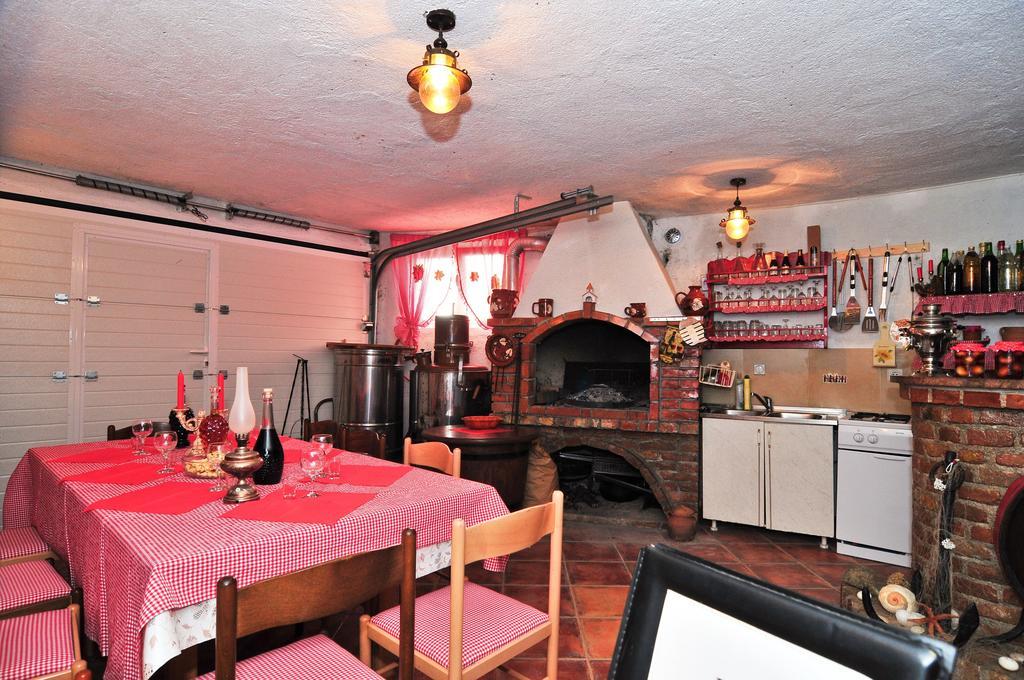 Villa Lastva Apartments Tivat Dış mekan fotoğraf