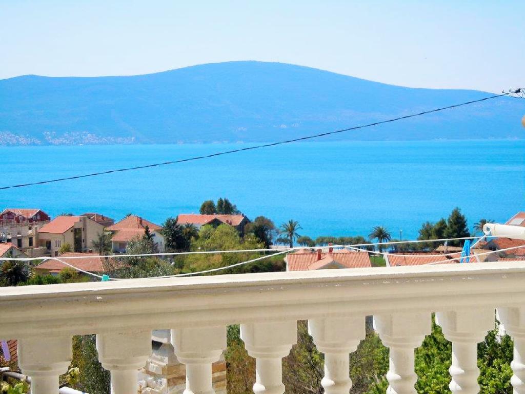 Villa Lastva Apartments Tivat Dış mekan fotoğraf