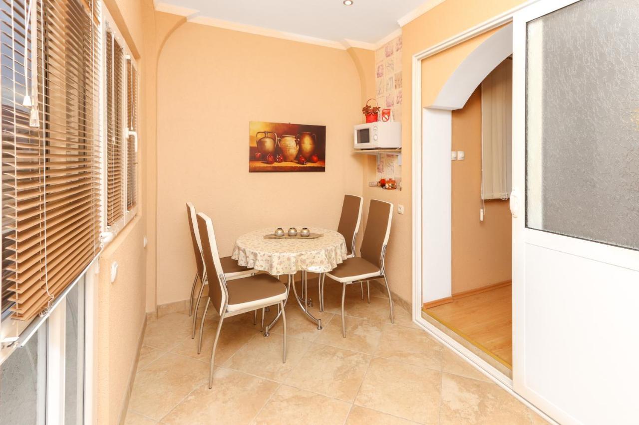 Villa Lastva Apartments Tivat Dış mekan fotoğraf