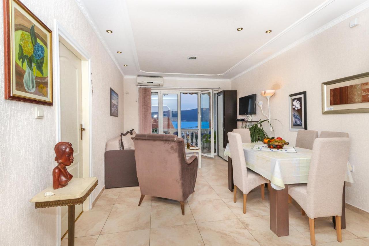 Villa Lastva Apartments Tivat Dış mekan fotoğraf