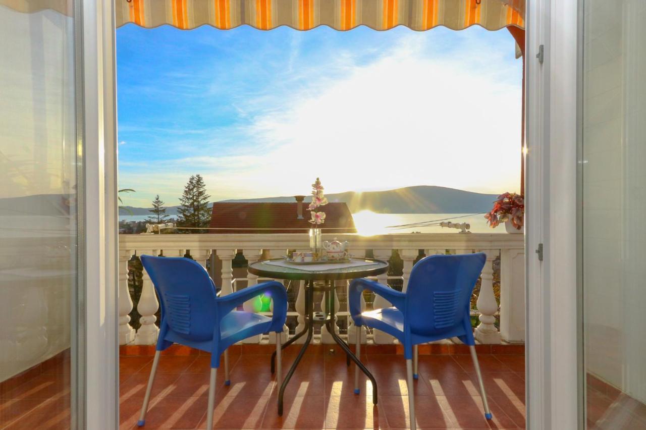 Villa Lastva Apartments Tivat Dış mekan fotoğraf
