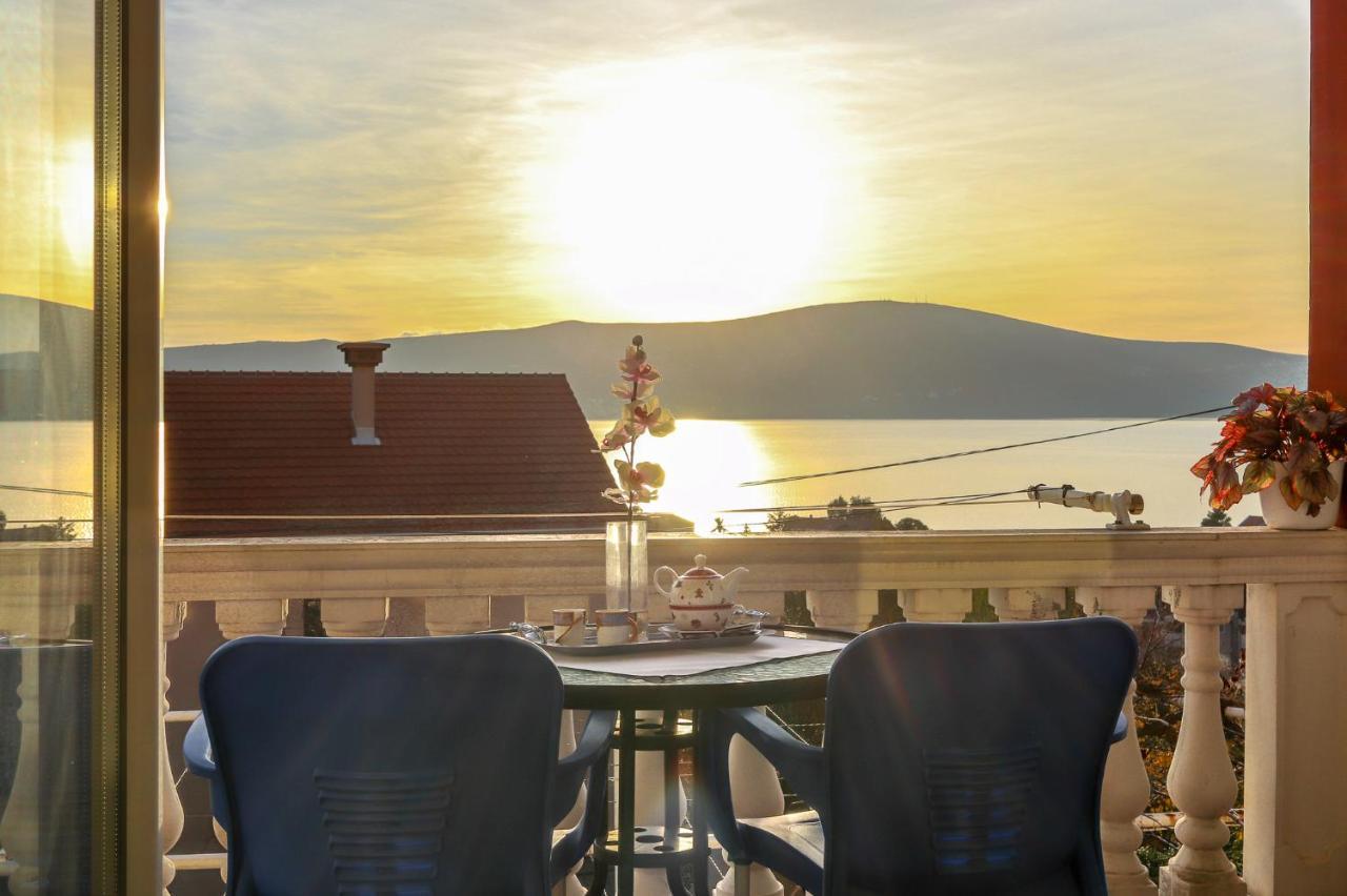Villa Lastva Apartments Tivat Dış mekan fotoğraf